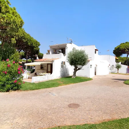 別荘 Aldeia Acoteias *